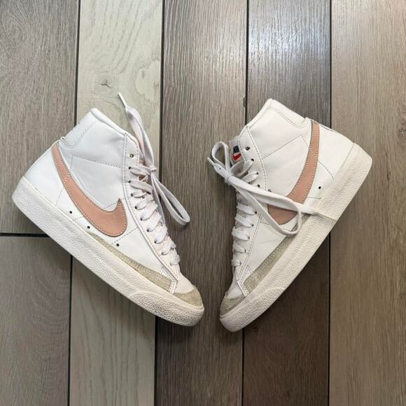 Nike Shoes - Nike blazer mid 77 vintage